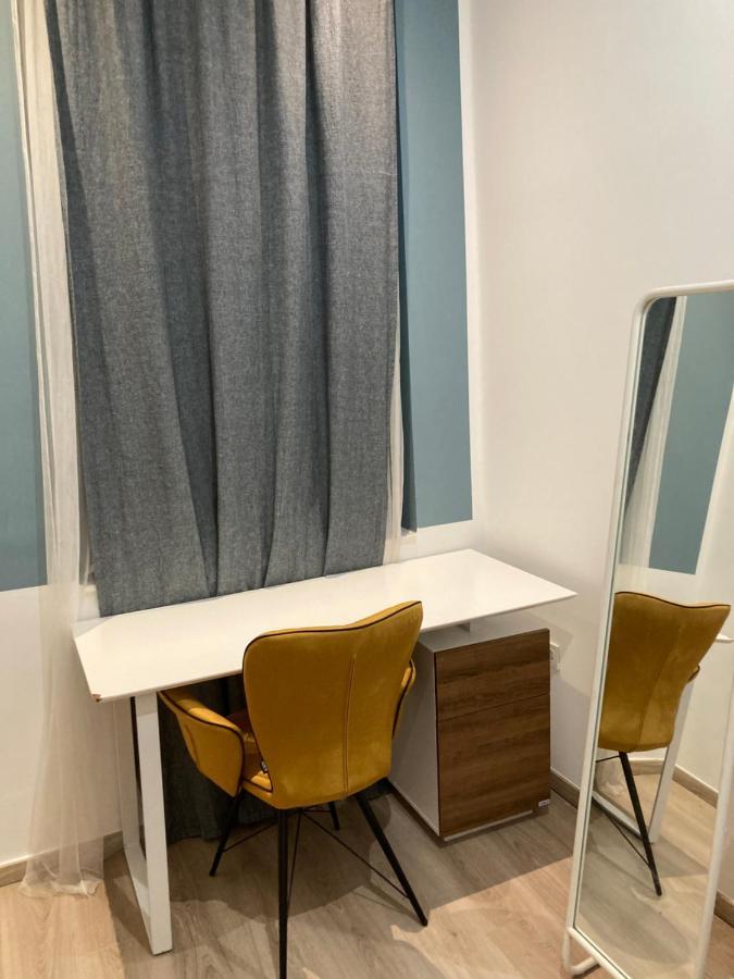 Roland Apartment Downtown - Korut Budapest Esterno foto